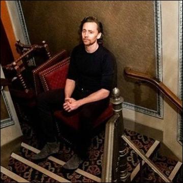 tom-hiddleston016 (714x714, 88 kБ...)