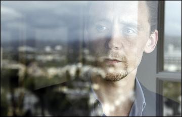 tom-hiddleston058 (1280x827, 120 kБ...)
