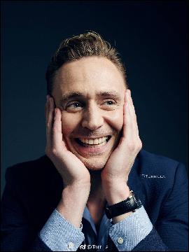 tom-hiddleston101 (1534x2048, 367 kБ...)