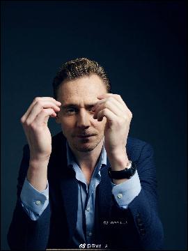tom-hiddleston104 (1534x2048, 265 kБ...)