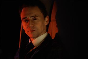 tom-hiddleston115 (1240x827, 80 kБ...)
