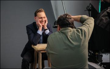 tom-hiddleston162 (1280x810, 108 kБ...)