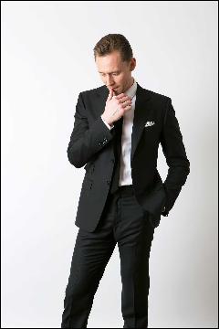 tom-hiddleston196 (1333x2000, 116 kБ...)