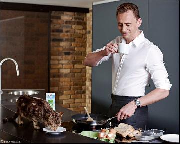 tom-hiddleston233 (1000x800, 155 kБ...)